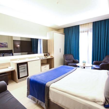 Random Suit Otel Provincia di Istanbul Esterno foto