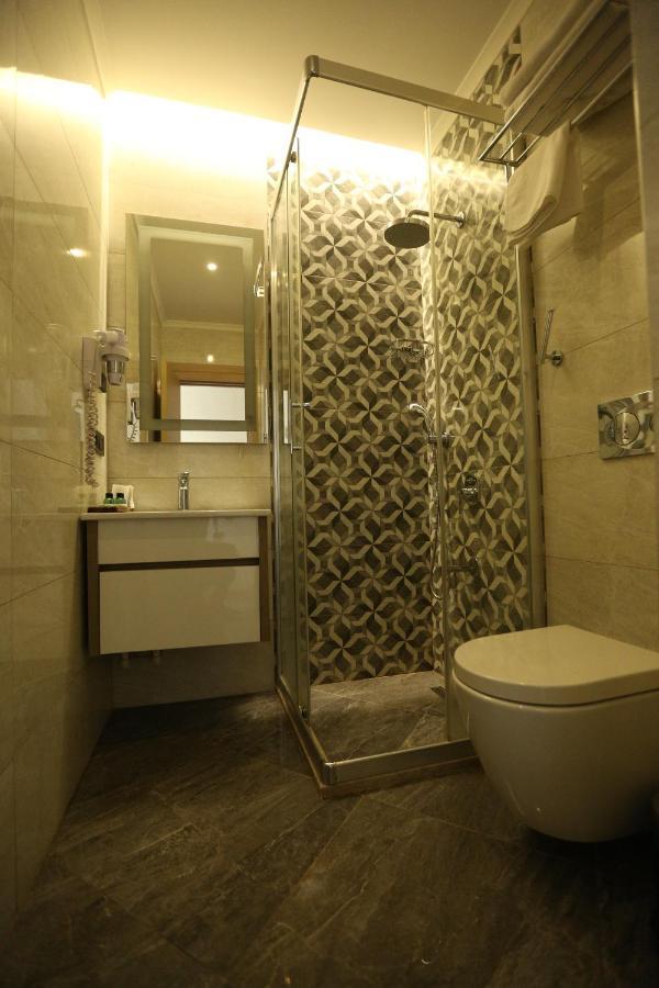 Random Suit Otel Provincia di Istanbul Esterno foto